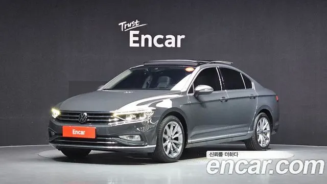 VOLKSWAGEN PASSAT 2021