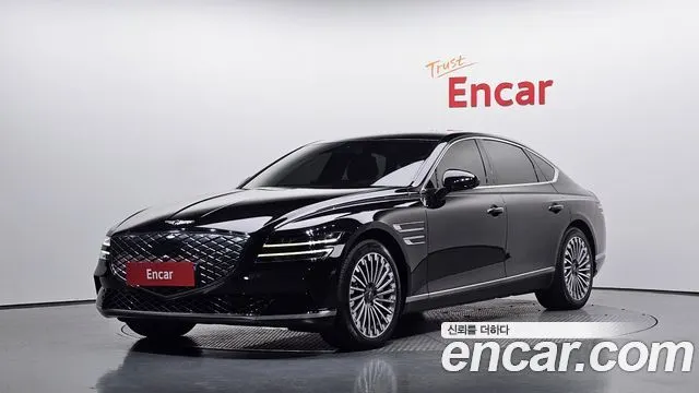 GENESIS ELECTRIFIED G80 2023 — 43 384 км, чёрный, Корея — под ключ — фото 1