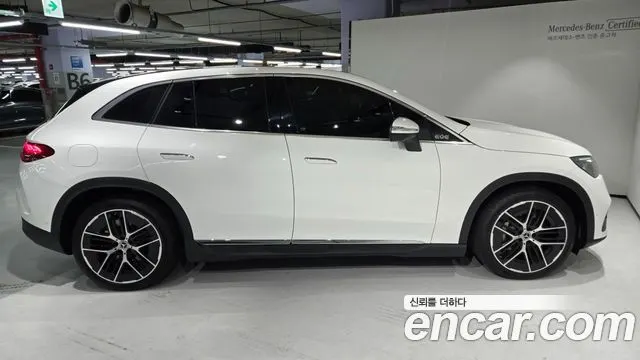 MERCEDES-BENZ EQE SUV X294 2025 — 1 406 км, белый, Корея — под ключ — фото 8