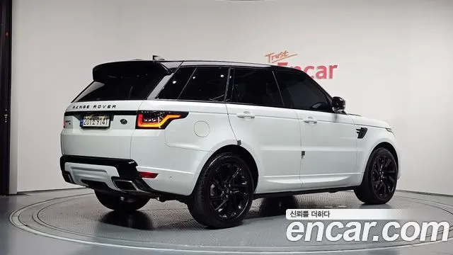 LAND ROVER RANGE ROVER SPORT 2021 — 109 794 км, белый, Корея — под ключ — фото 2