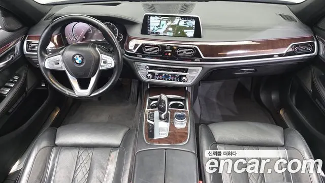BMW 7 SERIES 2016 — 194 859 км, светло-золотистый, Корея — под ключ — фото 7