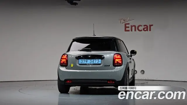 MINI COOPER ELECTRIC 2022 — 41 607 км, серебристо-серый, Корея — под ключ — фото 4