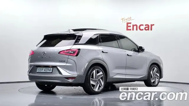HYUNDAI NEXO 2023 — 48 219 км, серебристо-серый, Корея — под ключ — фото 2