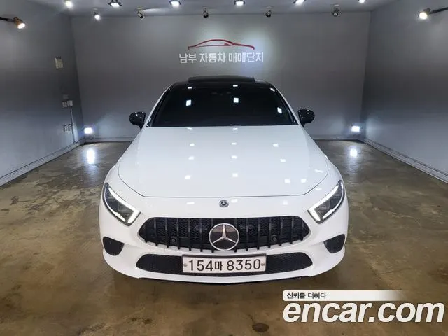 MERCEDES-BENZ CLS-CLASS C257 2019 — 110 000 км, белый, Корея — под ключ — фото 11