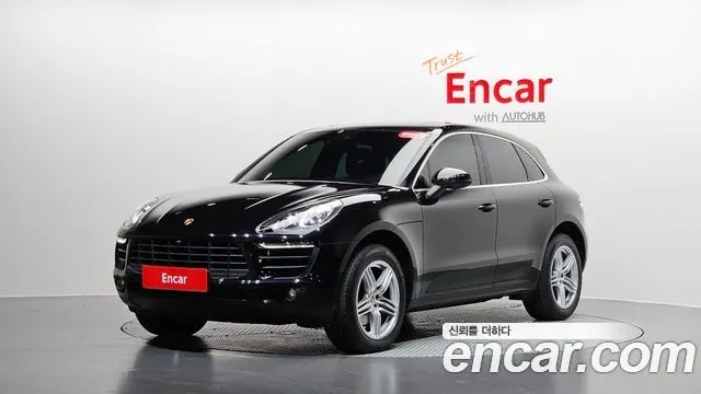 PORSCHE MACAN 2018