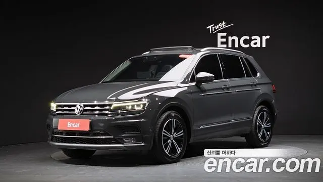 VOLKSWAGEN TIGUAN 2020