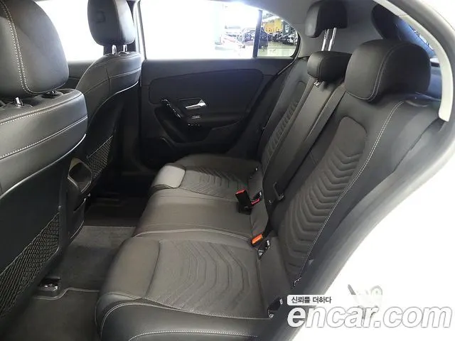 MERCEDES-BENZ A-CLASS W177 2019 — 44 000 км, белый, Корея — под ключ — фото 5