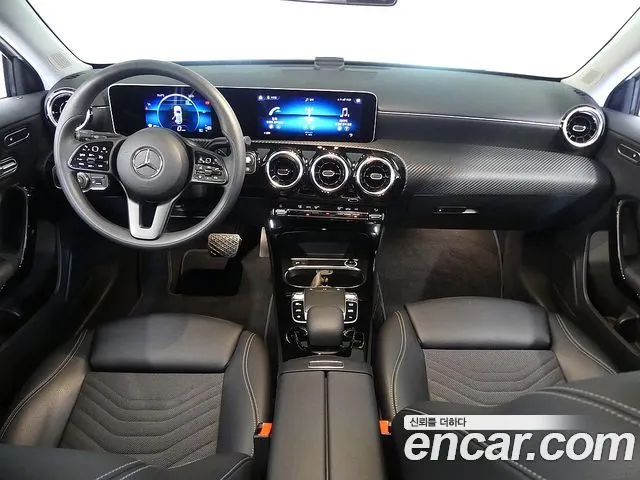 MERCEDES-BENZ A-CLASS W177 2019 — 44 000 км, белый, Корея — под ключ — фото 7