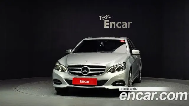 MERCEDES-BENZ E-CLASS W212 2016 — 112 075 км, серебристый, Корея — под ключ — фото 3