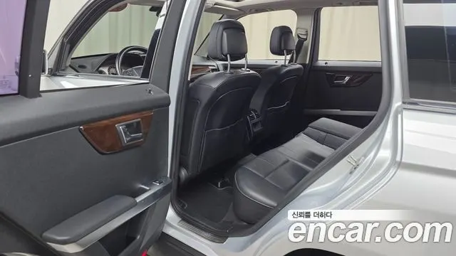 MERCEDES-BENZ GLK-CLASS X204 2010 — 141 180 км, серебристый, Корея — под ключ — фото 12