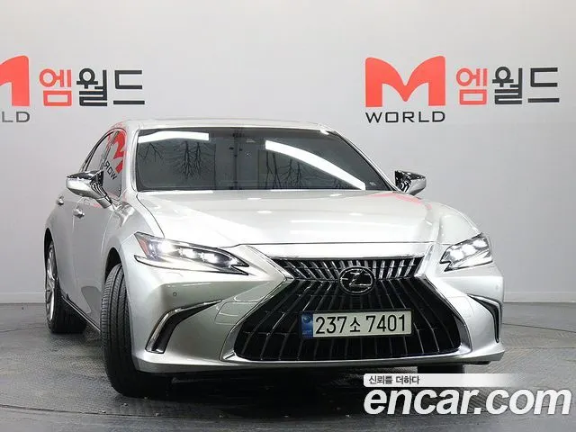 LEXUS ES300H 2025 — 29 560 км, светло-золотистый, Корея — под ключ — фото 2