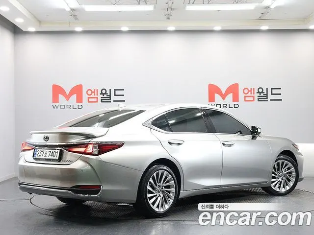 LEXUS ES300H 2025 — 29 560 км, светло-золотистый, Корея — под ключ — фото 3