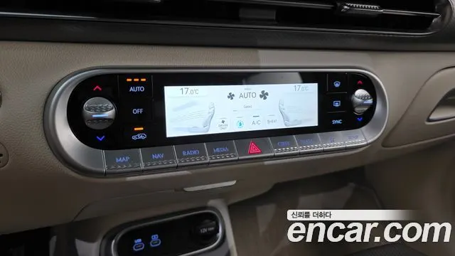 GENESIS GV60 2022 — 114 985 км, серебристо-серый, Корея — под ключ — фото 11