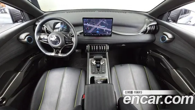 BYD ATTO 3 2025 — 10 666 км, серебристо-серый, Корея — под ключ — фото 7
