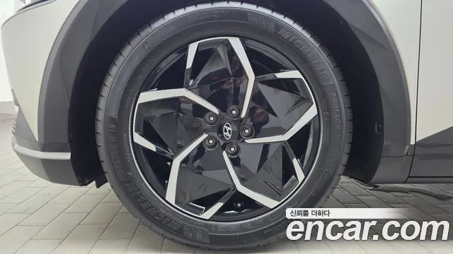 HYUNDAI IONIQ 5 2022 — 42 788 км, светло-золотистый, Корея — под ключ — фото 5