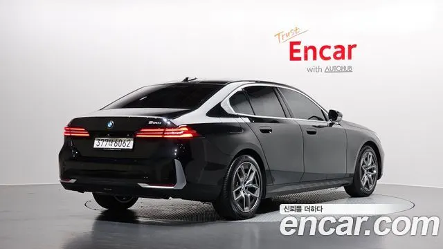 BMW 5 SERIES G60 2026