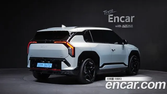 KIA EV3 2025