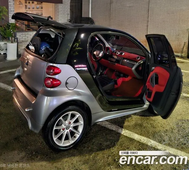 SMART FORTWO COUPE 2014 — 79 999 км, серебристо-серый, Корея — под ключ — фото 2
