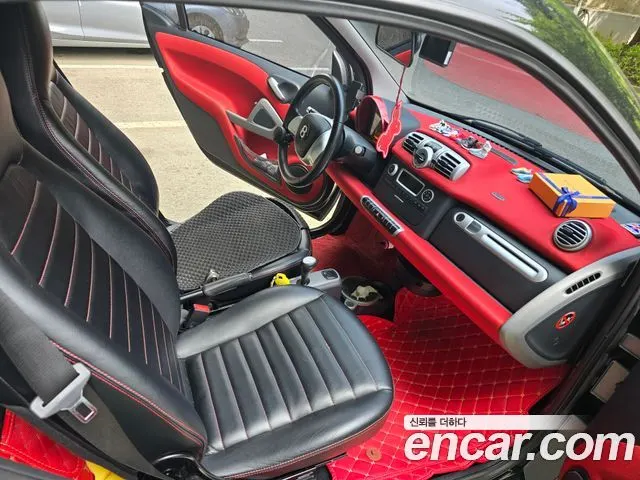 SMART FORTWO COUPE 2014 — 79 999 км, серебристо-серый, Корея — под ключ — фото 4