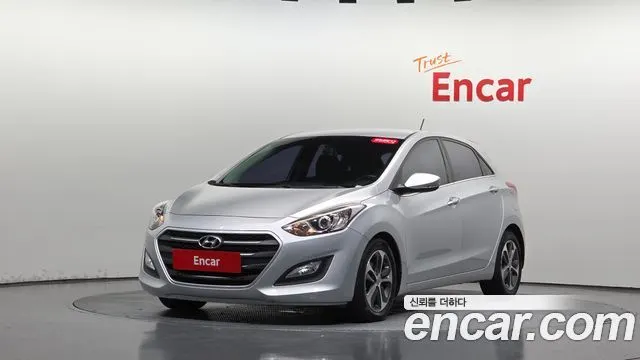 HYUNDAI I30 2016