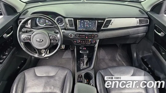 KIA NIRO 2018 — 132 455 км, синий, Корея — под ключ — фото 7