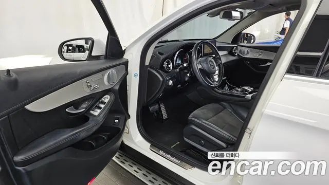 MERCEDES-BENZ GLC-CLASS X253 2019 — 134 745 км, белый, Корея — под ключ — фото 10