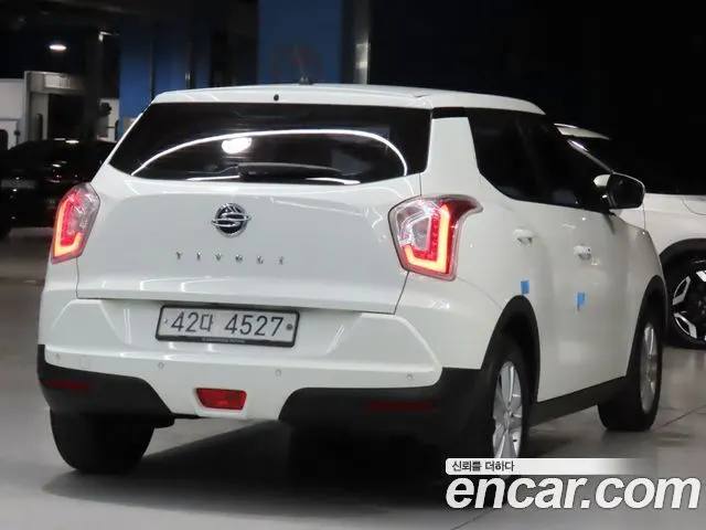 KGM TIVOLI ARMOUR 2018 — 95 268 км, белый, Корея — под ключ — фото 2