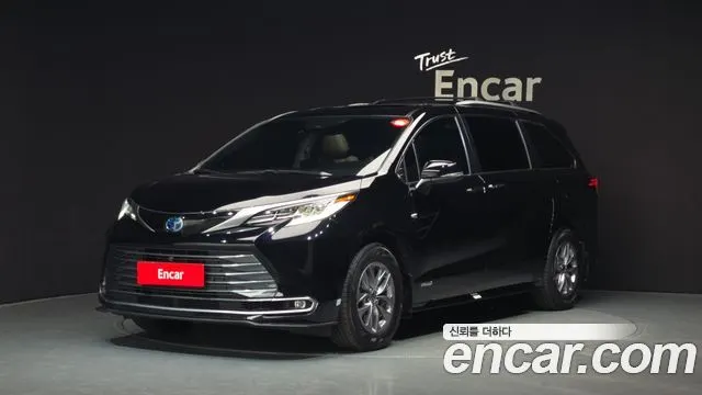 TOYOTA SIENNA 2021