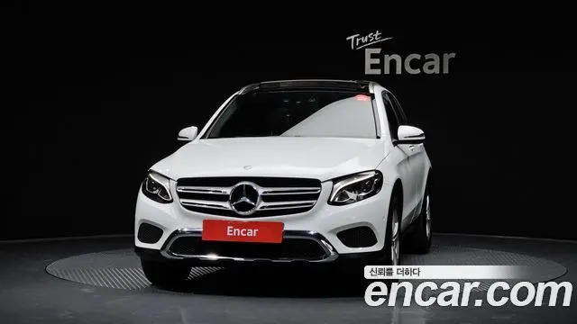 MERCEDES-BENZ GLC-CLASS X253 2016 — 105 013 км, белый, Корея — под ключ — фото 3