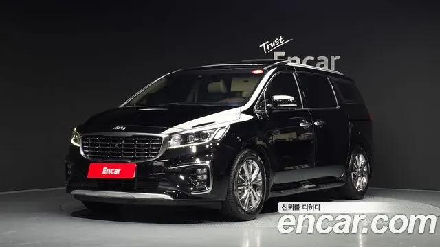 KIA CARNIVAL 2019 — 111 931 км, чёрный, Корея — под ключ — фото 1
