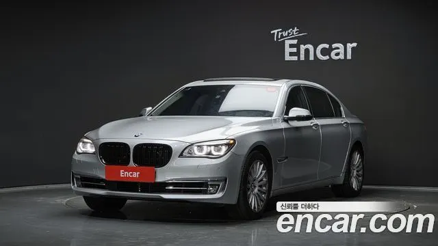 BMW 7 SERIES 2013