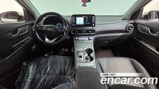 HYUNDAI KONA ELECTRIC 2019 — 178 149 км, белый, Корея — под ключ — фото 7