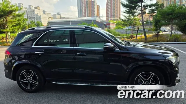 MERCEDES-BENZ GLE-CLASS W167 2019 — 108 000 км, чёрный, Корея — под ключ — фото 5
