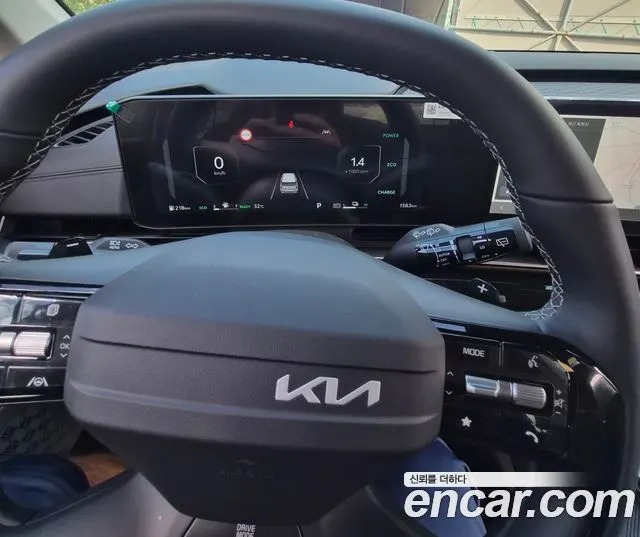KIA CARNIVAL 2026 — 1 500 км, светло-серебристый, Корея — под ключ — фото 8