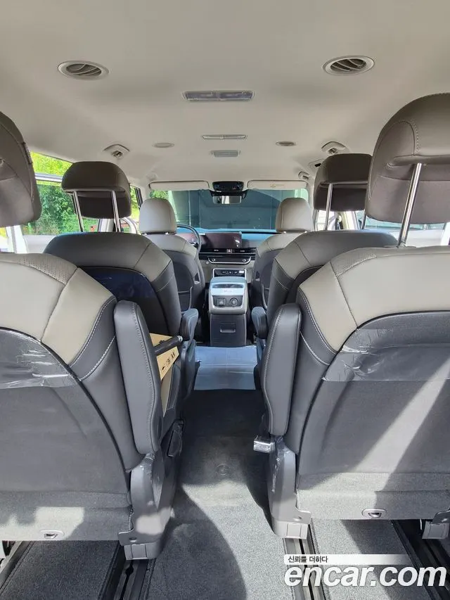 KIA CARNIVAL 2026 — 1 500 км, светло-серебристый, Корея — под ключ — фото 10