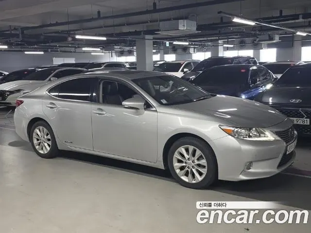 LEXUS ES300H 2013 — 244 964 км, серебристо-серый, Корея — под ключ — фото 2