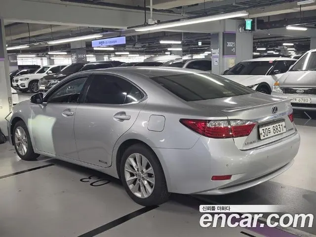 LEXUS ES300H 2013 — 244 964 км, серебристо-серый, Корея — под ключ — фото 4