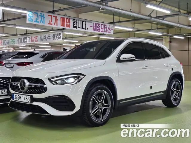 MERCEDES-BENZ GLA-CLASS H247 2023