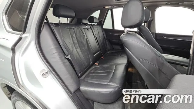 BMW X5 2015 — 123 693 км, серебристо-серый, Корея — под ключ — фото 11
