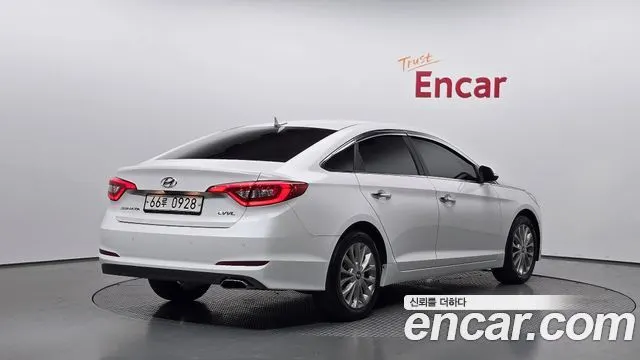 HYUNDAI SONATA LF 2016