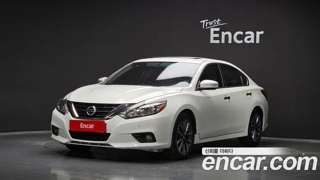 NISSAN ALTIMA — из Кореи под ключ