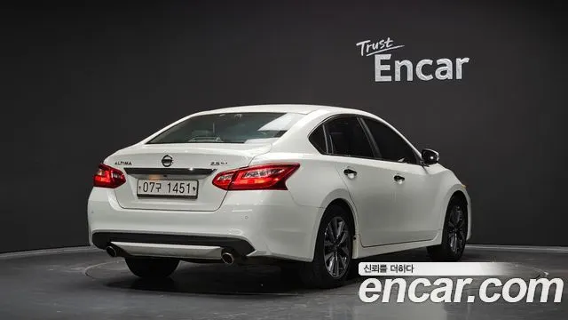 NISSAN ALTIMA 2017 — 157 010 км, белый, Корея — под ключ — фото 2