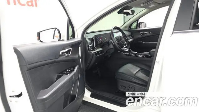 KIA SPORTAGE HYBRID 2023 — 98 321 км, белый, Корея — под ключ — фото 10
