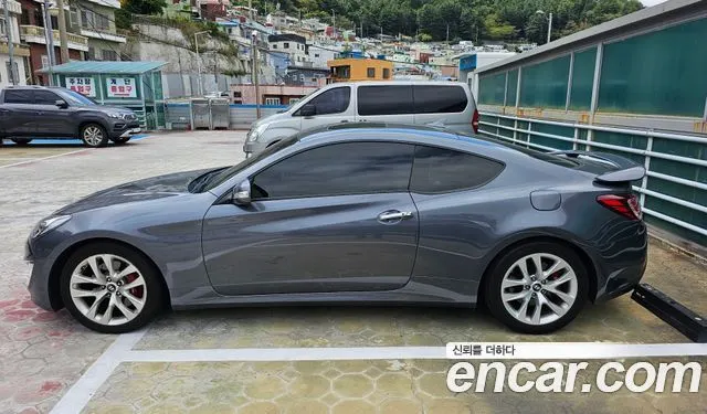 HYUNDAI GENESIS COUPE 2015 — 102 300 км, серебристо-серый, Корея — под ключ — фото 4