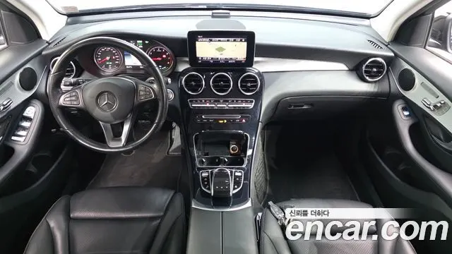 MERCEDES-BENZ GLC-CLASS X253 2019 — 60 695 км, чёрный, Корея — под ключ — фото 7