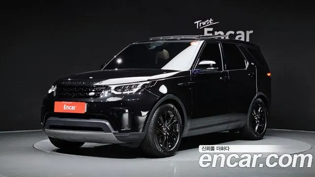LAND ROVER DISCOVERY 5 2019 — 91 533 км, чёрный, Корея — под ключ — фото 1