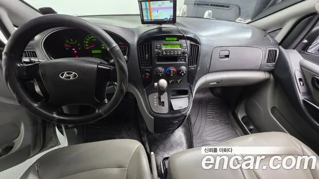 HYUNDAI GRAND STAREX 2016 — 230 061 км, серебристый, Корея — под ключ — фото 7