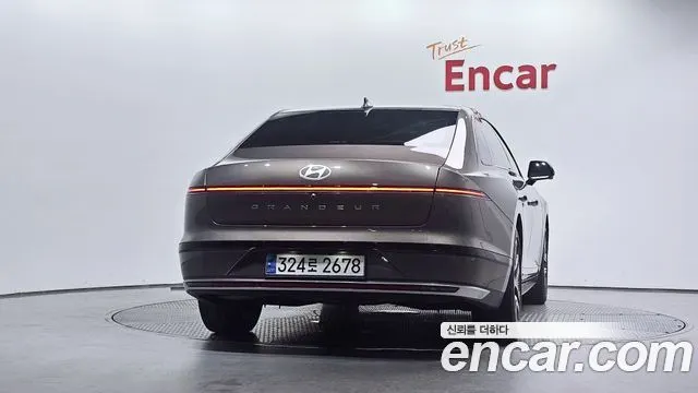 HYUNDAI GRANDEUR HYBRID 2023 — 126 416 км, серебристо-серый, Корея — под ключ — фото 4
