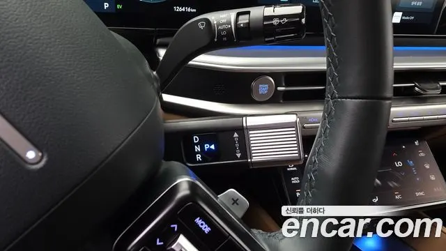 HYUNDAI GRANDEUR HYBRID 2023 — 126 416 км, серебристо-серый, Корея — под ключ — фото 9