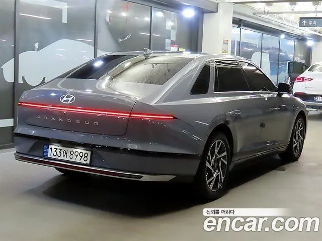 HYUNDAI GRANDEUR HYBRID 2023 — 72 438 км, серебристо-серый, Корея — под ключ — фото 4